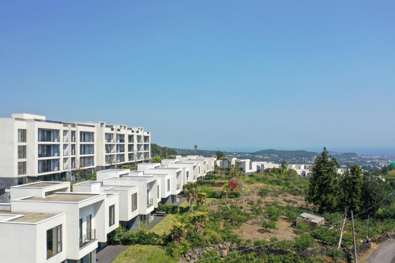 Velum Resort Seogwipo Esterno foto