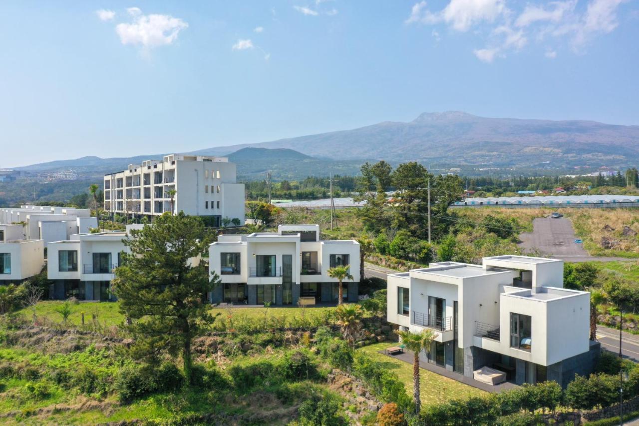 Velum Resort Seogwipo Esterno foto